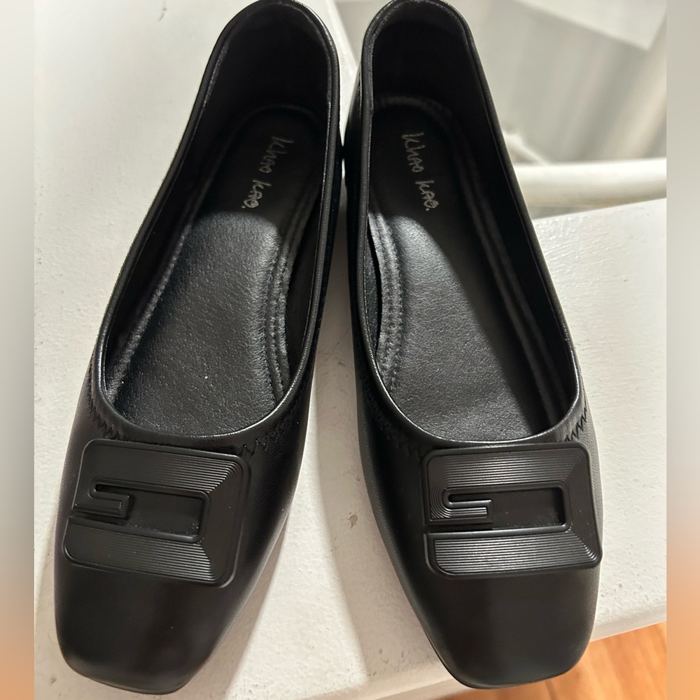 Black Leather Ballet Flats